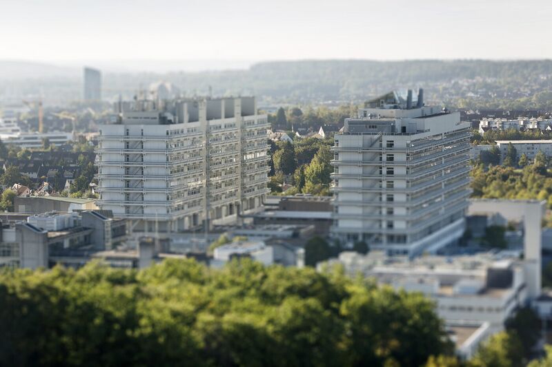 Datei:Uni-Stuttgart-Campus-Vaihingen.jpg