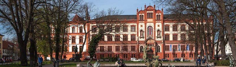 Datei:Uni-Rostock-Hauptgebaeude.jpg