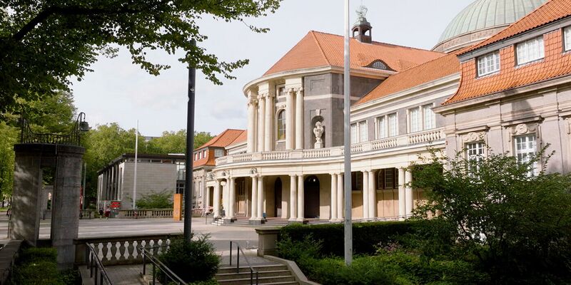 Datei:Uni-Hamburg-Hauptgebaeude.jpg